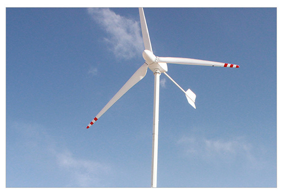 Windkraftanlage-Entwurf 220V 5KW 10KW HAWT weg Gitter-von der horizontalen Rotor-Windkraftanlage