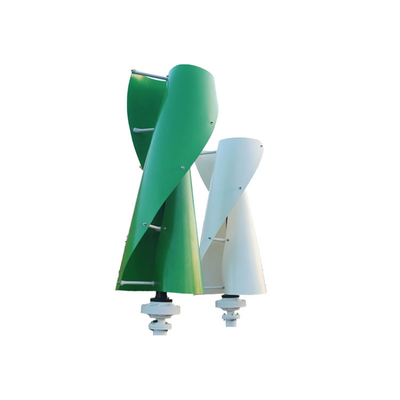 Gewundene Windmühlen-vertikale Wind-Generatoren für Häuser 24V 48V 400W 600W IP54