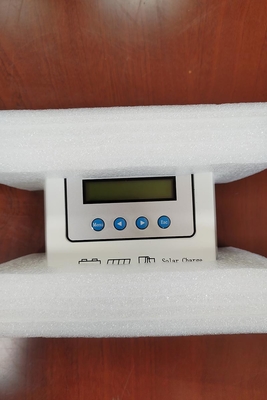 Intelligenter 500W PWM Solarprüfer des Vorwurfs-Prüfer-12V 30A IP65 des Sonnenkollektor-PWM
