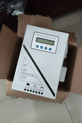 Weg von des Gitter-MPPT der Körperverletzung Vorwurfs-des Prüfer-48V 1000W angeschlossen mit LCD-Anzeige