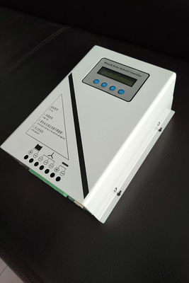 Wind-Gebührenprüfer LCD 24V 48V 1000W MPPT zeigen hybriden Prüfer Mppt an