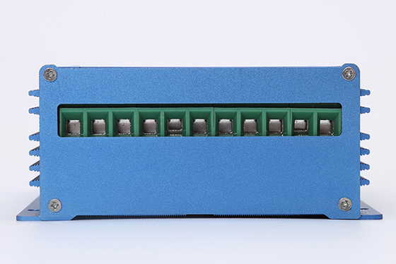 12V 24V 800W MPPT basierte Solarhybriden Prüfer des gebührenprüfer-MPPT